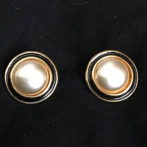 Pearl Earrings